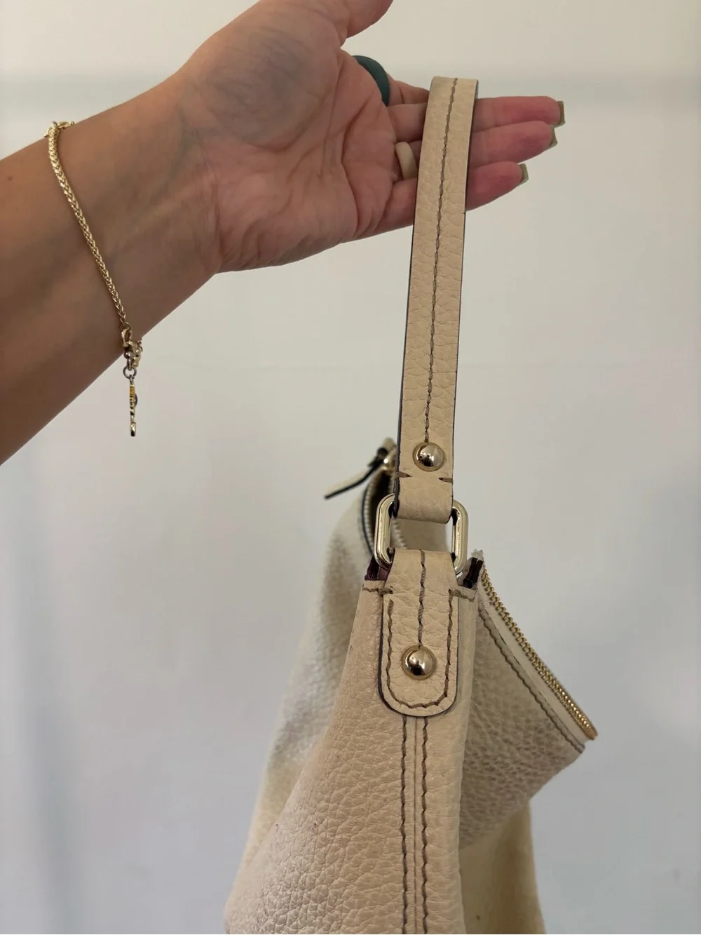 kate spade Beige Leather Shoulder Bag with Gold Hardware